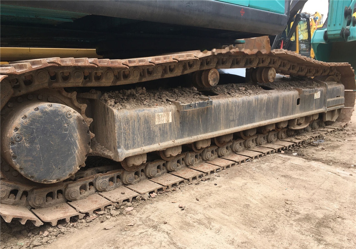 Kobelco SK350LC-8 - Pelle sur chenille: photos 5 Kobelco SK350LC-8 - Pelle sur chenille: photos 5