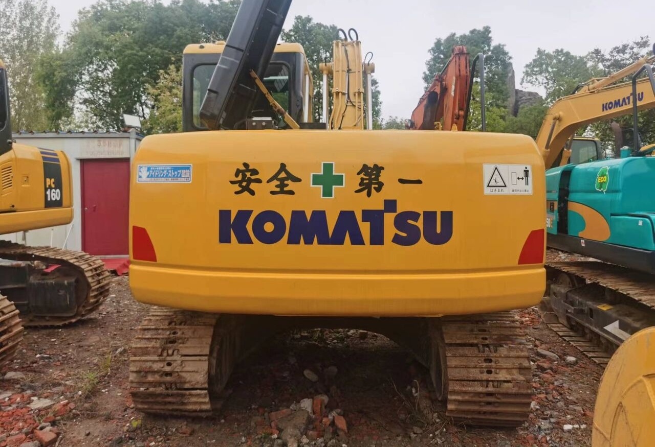 Komatsu PC110 - Pelle sur chenille: photos 4 Komatsu PC110 - Pelle sur chenille: photos 4