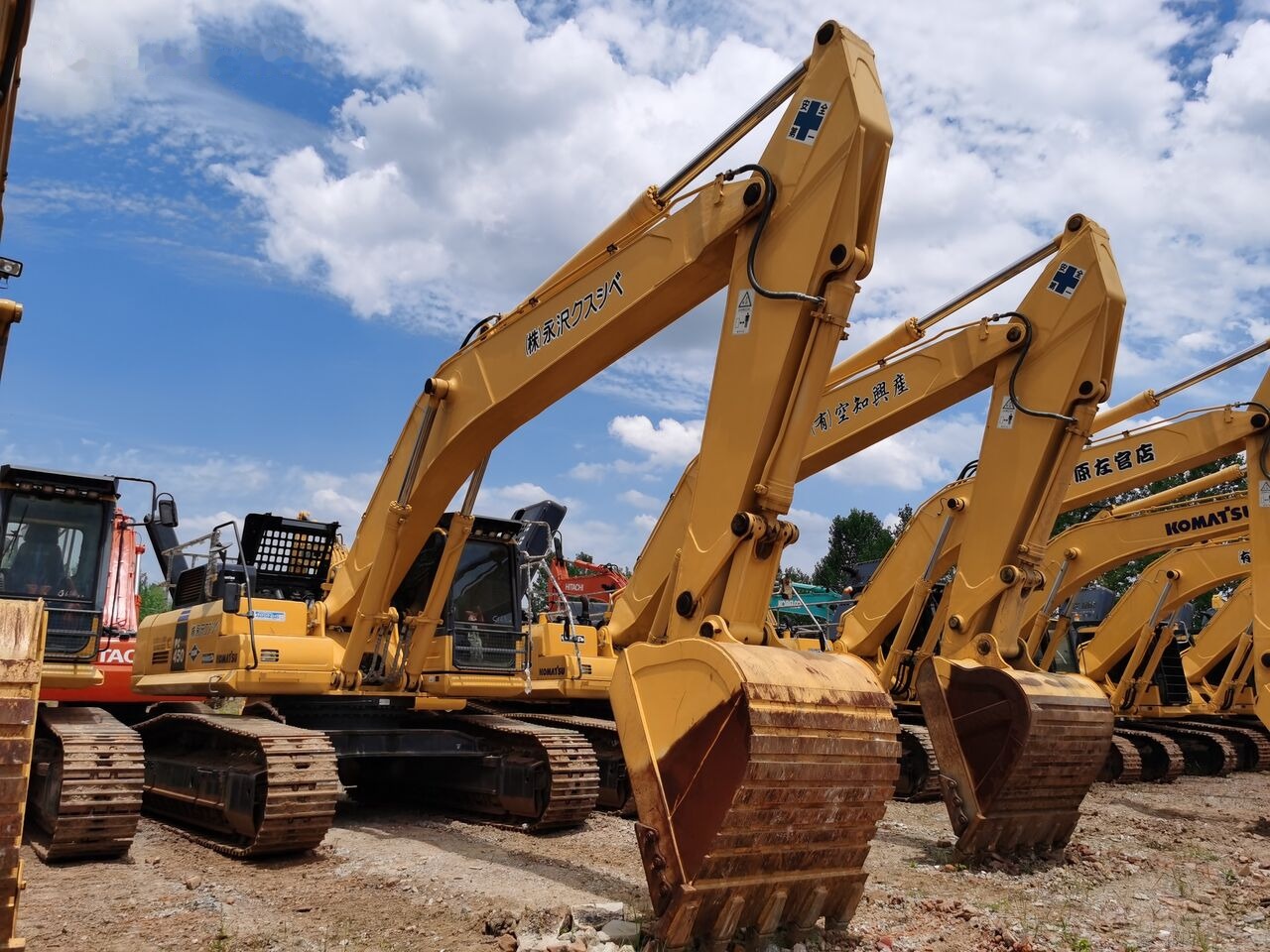 Komatsu PC450-8 - Pelle sur chenille: photos 3 Komatsu PC450-8 - Pelle sur chenille: photos 3
