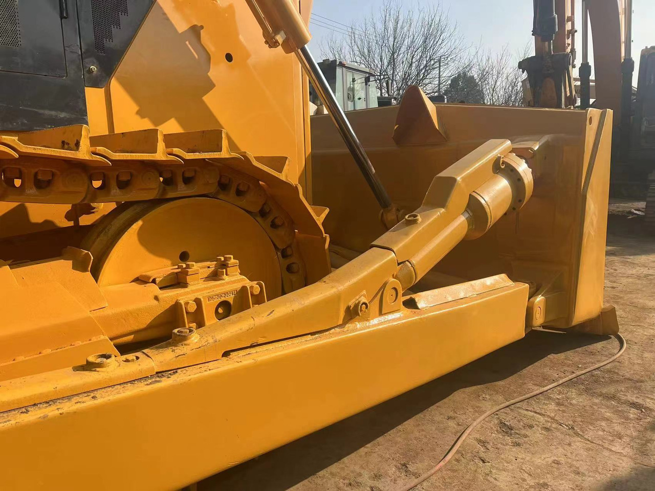 Shantui SD32 - Bulldozer: photos 2 Shantui SD32 - Bulldozer: photos 2