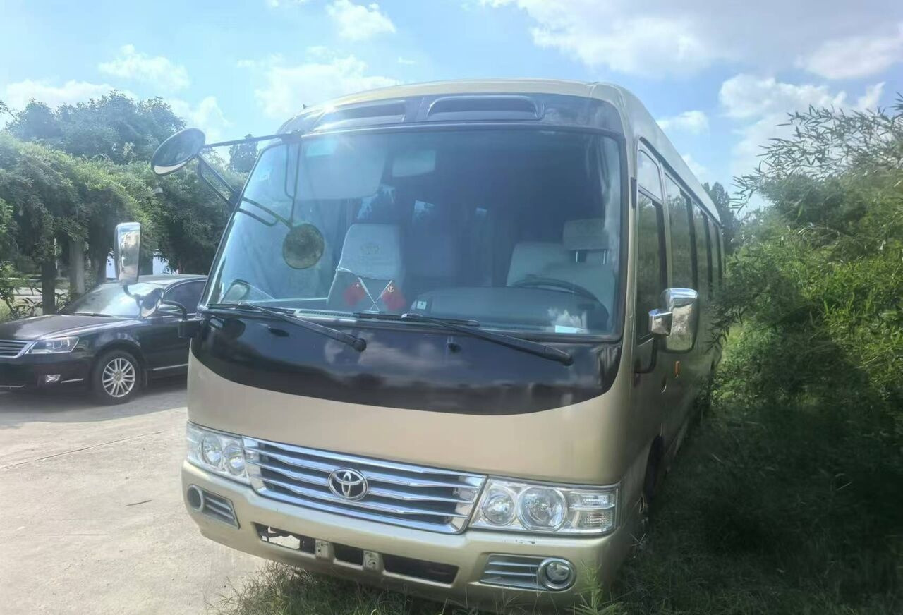 Toyota Coaster - Bus interurbain: photos 1 Toyota Coaster - Bus interurbain: photos 1