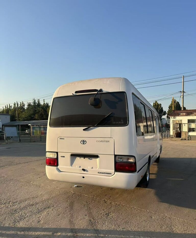 Toyota Coaster - Bus interurbain: photos 1 Toyota Coaster - Bus interurbain: photos 1