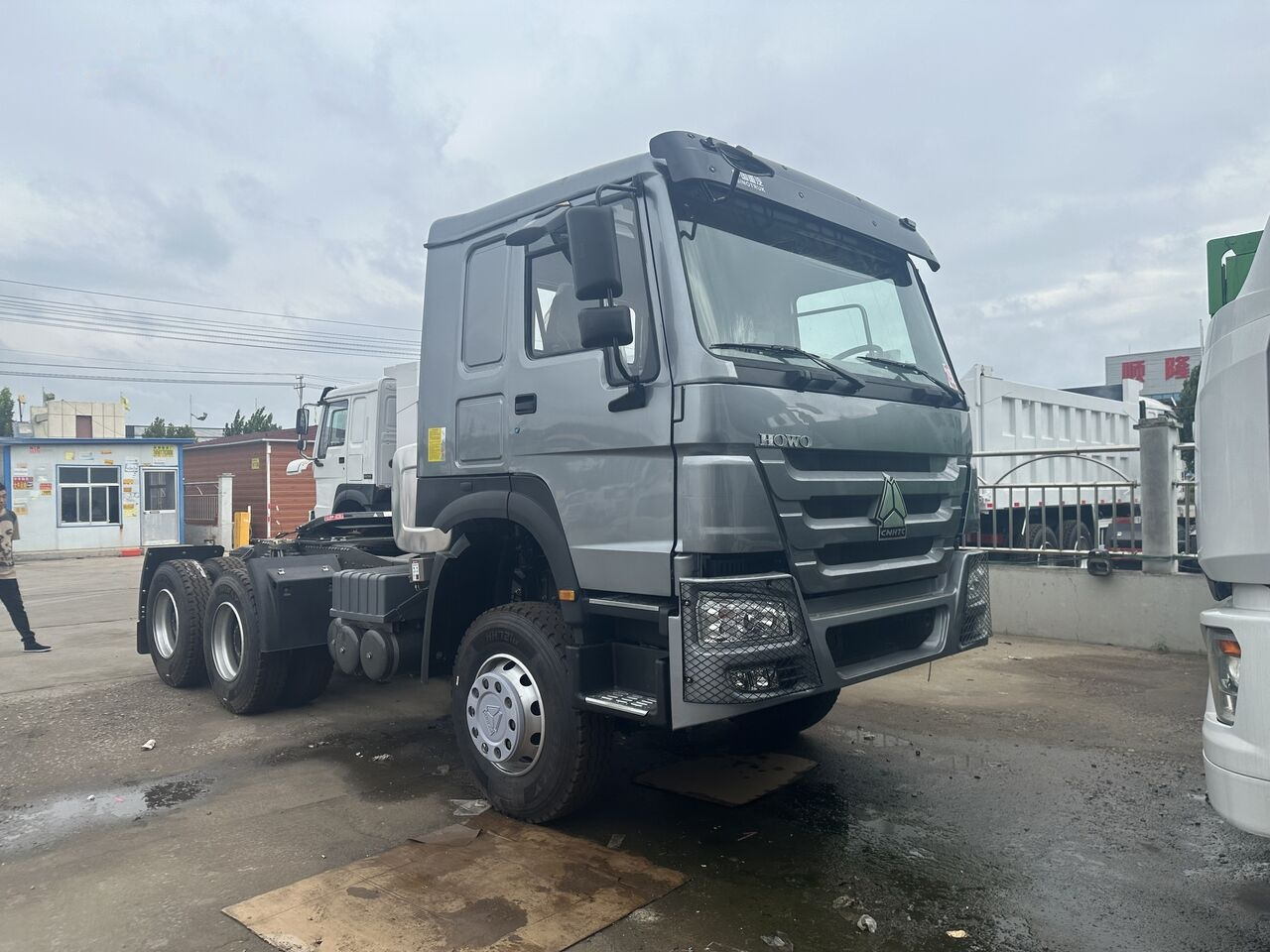 Howo - Tracteur routier: photos 4 Howo - Tracteur routier: photos 4