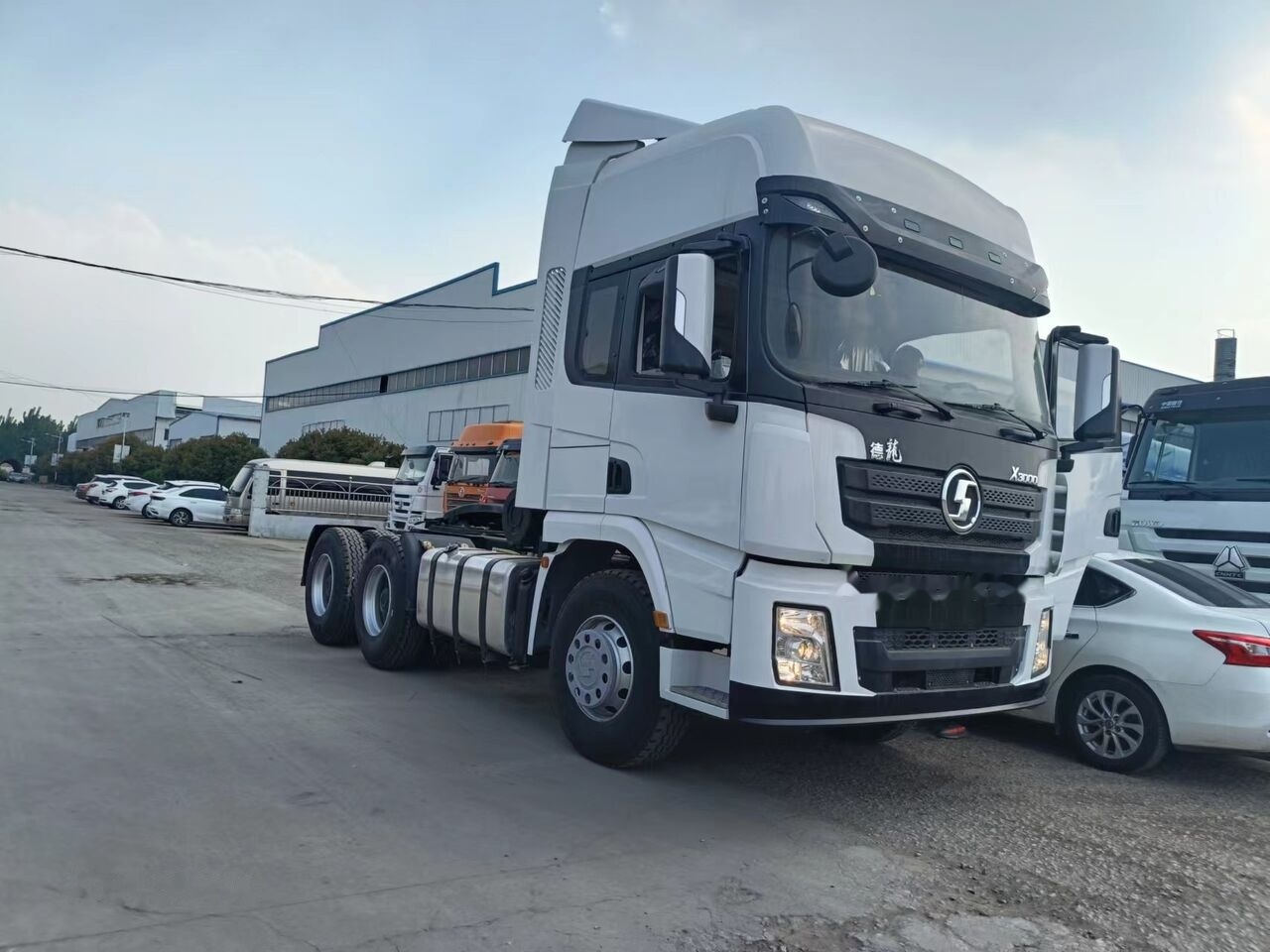 Shacman X3000 - Tracteur routier: photos 5 Shacman X3000 - Tracteur routier: photos 5