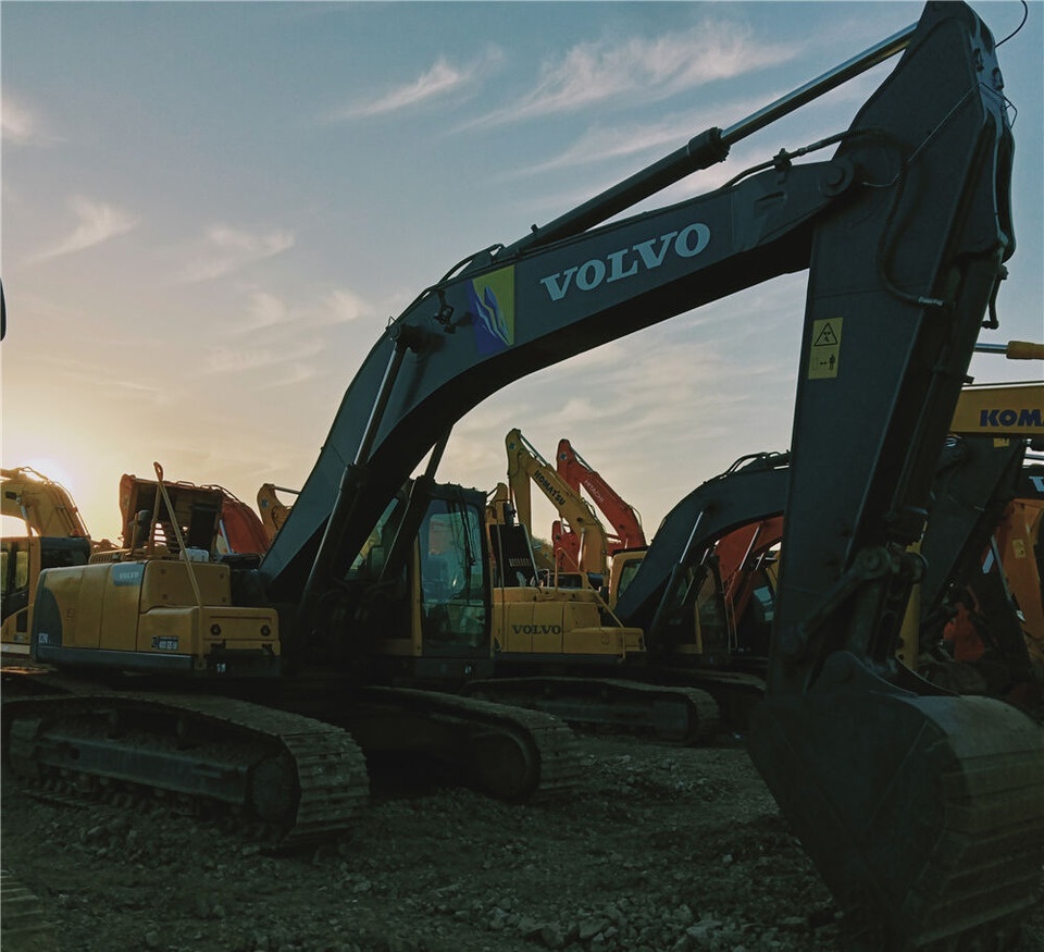 Volvo EC290BLC - Pelle sur chenille: photos 5 Volvo EC290BLC - Pelle sur chenille: photos 5