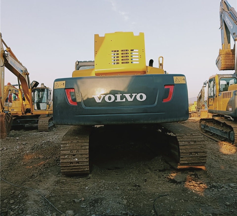 Volvo EC290BLC - Pelle sur chenille: photos 1 Volvo EC290BLC - Pelle sur chenille: photos 1