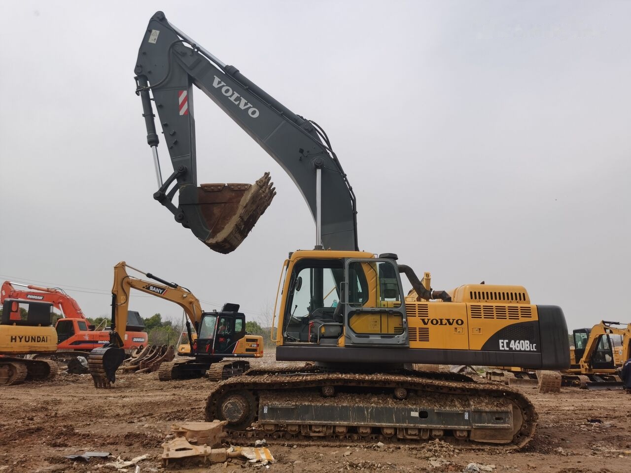 Volvo EC460BLC - Pelle sur chenille: photos 4 Volvo EC460BLC - Pelle sur chenille: photos 4