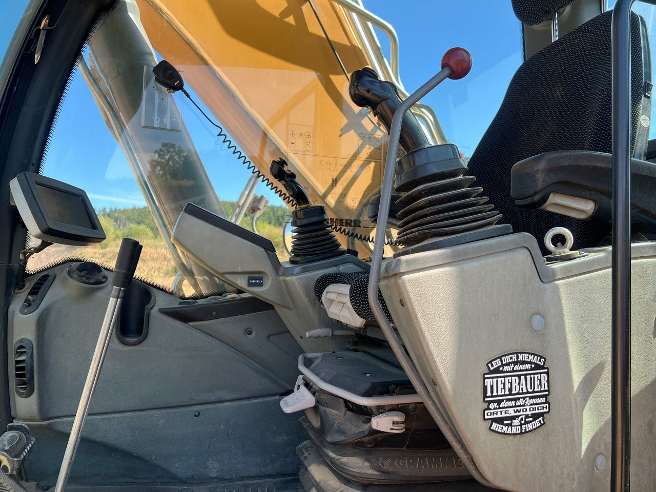 Liebherr R 924 SLC - Pelle sur chenille: photos 3 Liebherr R 924 SLC - Pelle sur chenille: photos 3