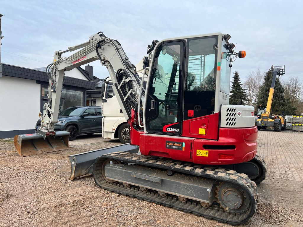 Takeuchi TB 280 FR V4 - Pelle sur chenille: photos 1 Takeuchi TB 280 FR V4 - Pelle sur chenille: photos 1