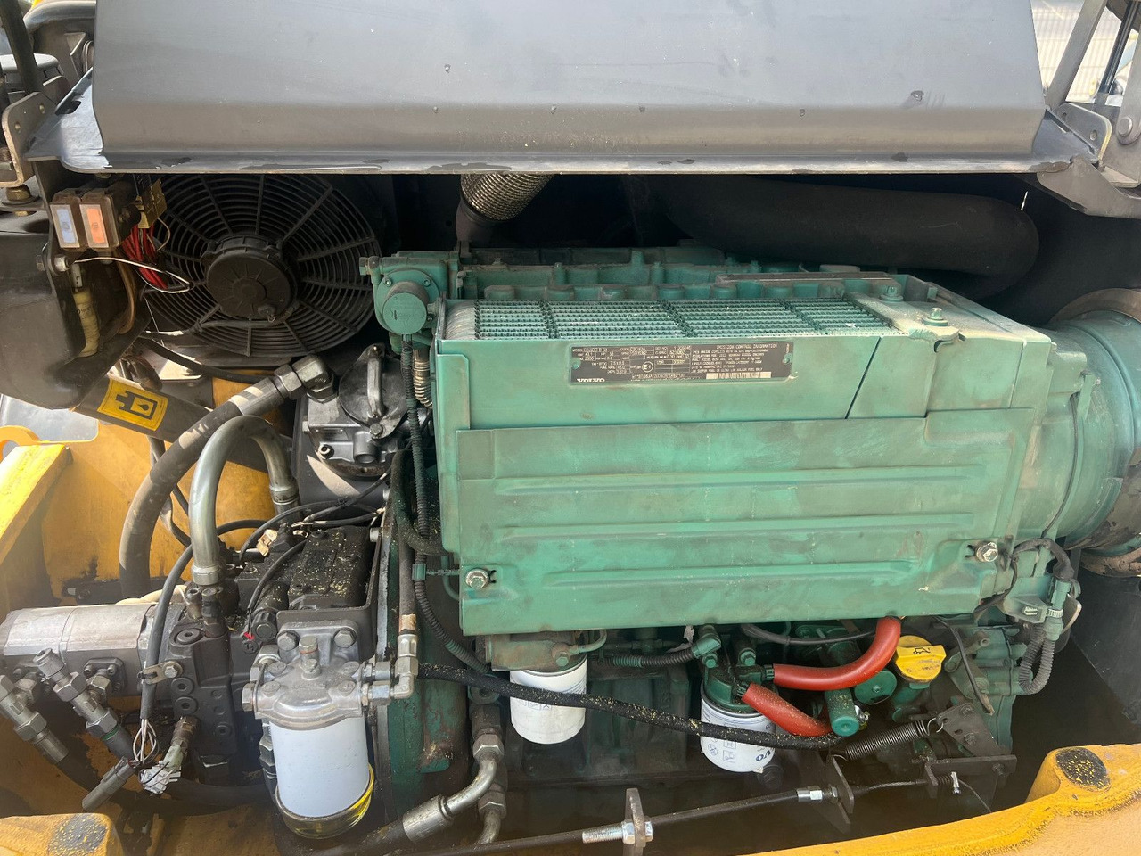Volvo L 25 F u 28 F u. 30 F - Chargeuse sur pneus: photos 3 Volvo L 25 F u 28 F u. 30 F - Chargeuse sur pneus: photos 3