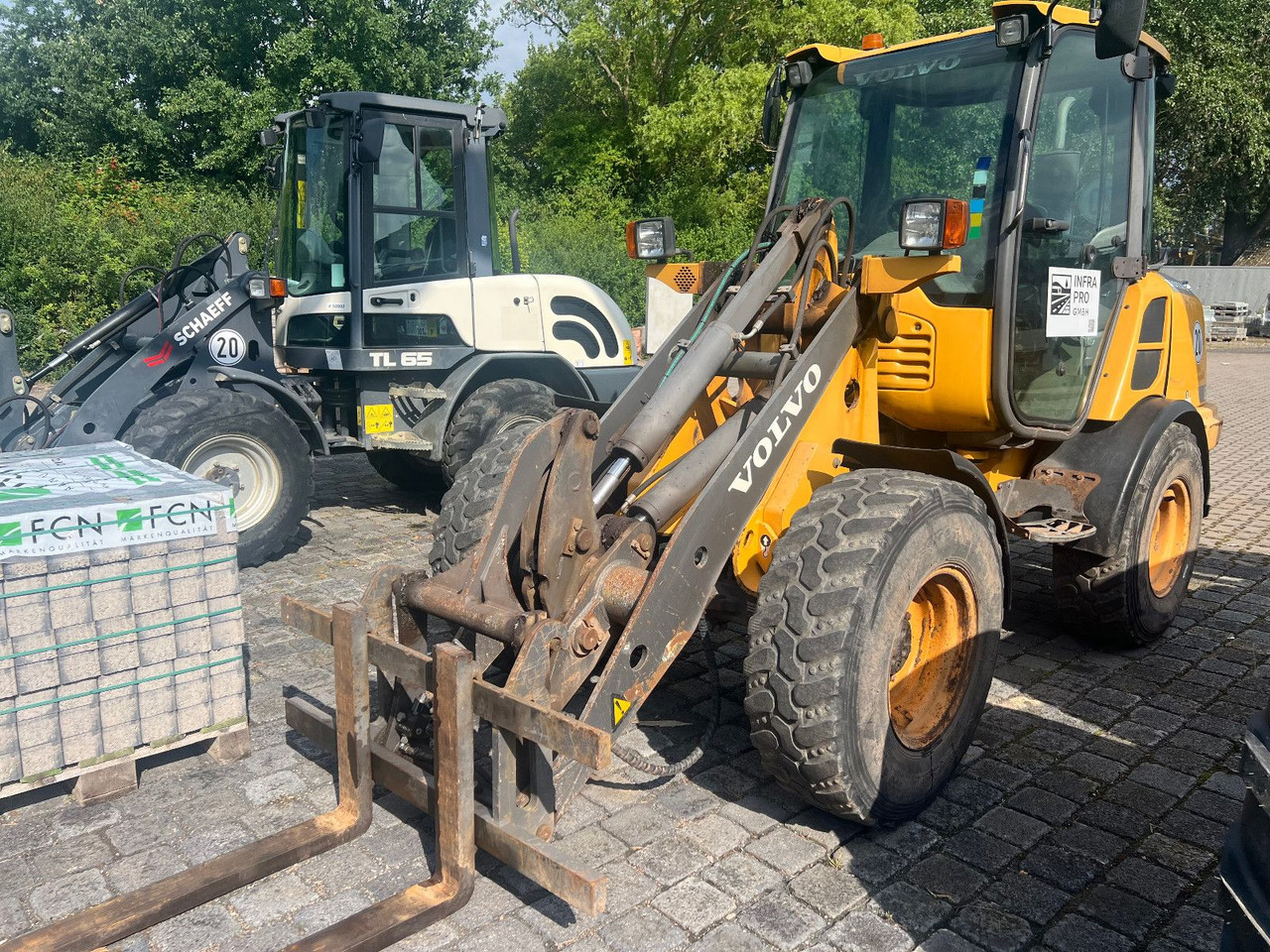 Volvo L 25 F u 28 F u. 30 F - Chargeuse sur pneus: photos 2 Volvo L 25 F u 28 F u. 30 F - Chargeuse sur pneus: photos 2