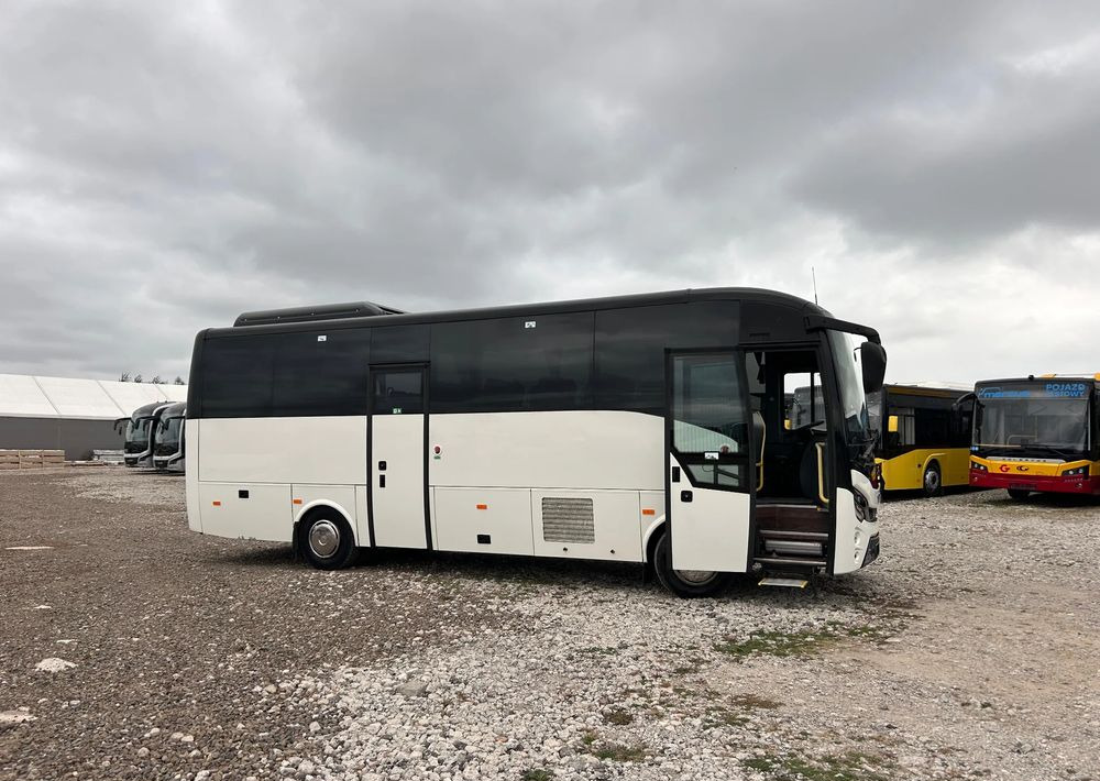 Isuzu Grand Toro - Autre matériel: photos 4 Isuzu Grand Toro - Autre matériel: photos 4