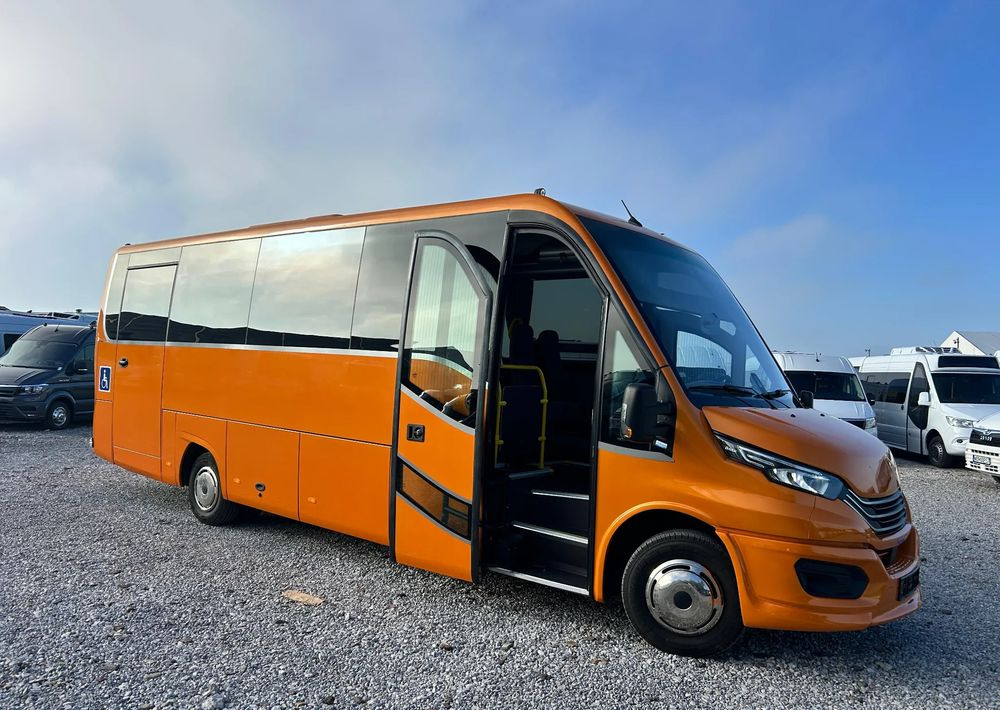 Iveco Daily - Minibus, Transport de personnes: photos 2 Iveco Daily - Minibus, Transport de personnes: photos 2