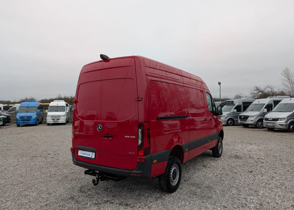 Mercedes-Benz Sprinter 319 - Fourgon utilitaire: photos 5 Mercedes-Benz Sprinter 319 - Fourgon utilitaire: photos 5