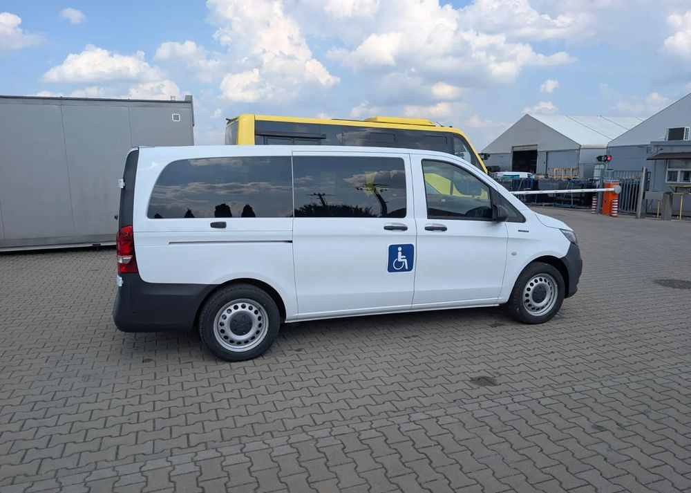 Mercedes-Benz eVito - Minibus, Bus électrique: photos 4 Mercedes-Benz eVito - Minibus, Bus électrique: photos 4