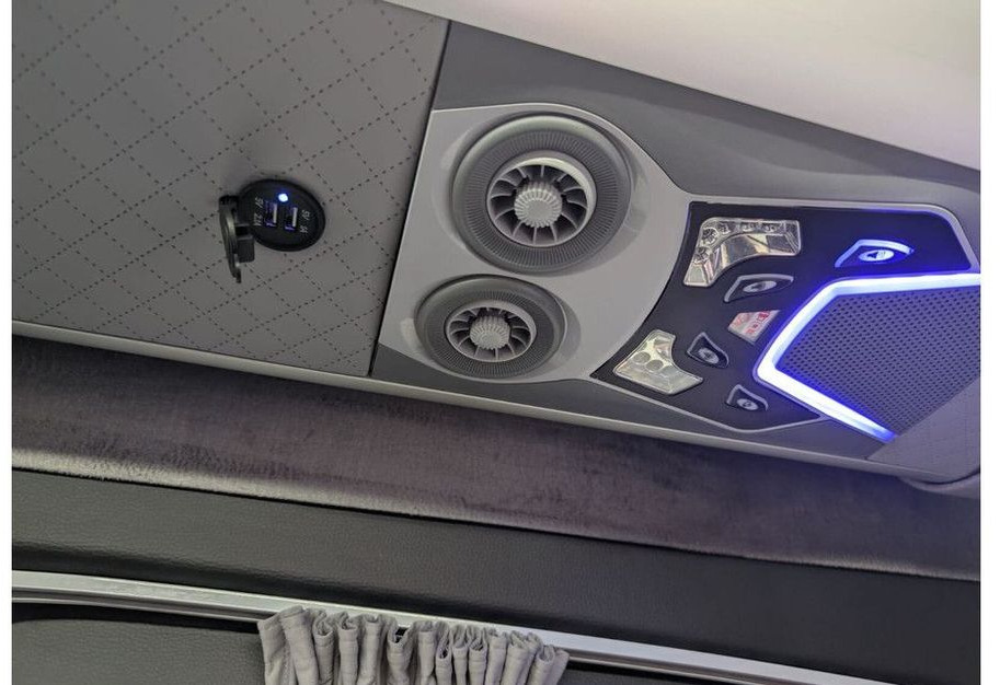 Minibus, Transport de personnes Volkswagen Crafter: photos 25