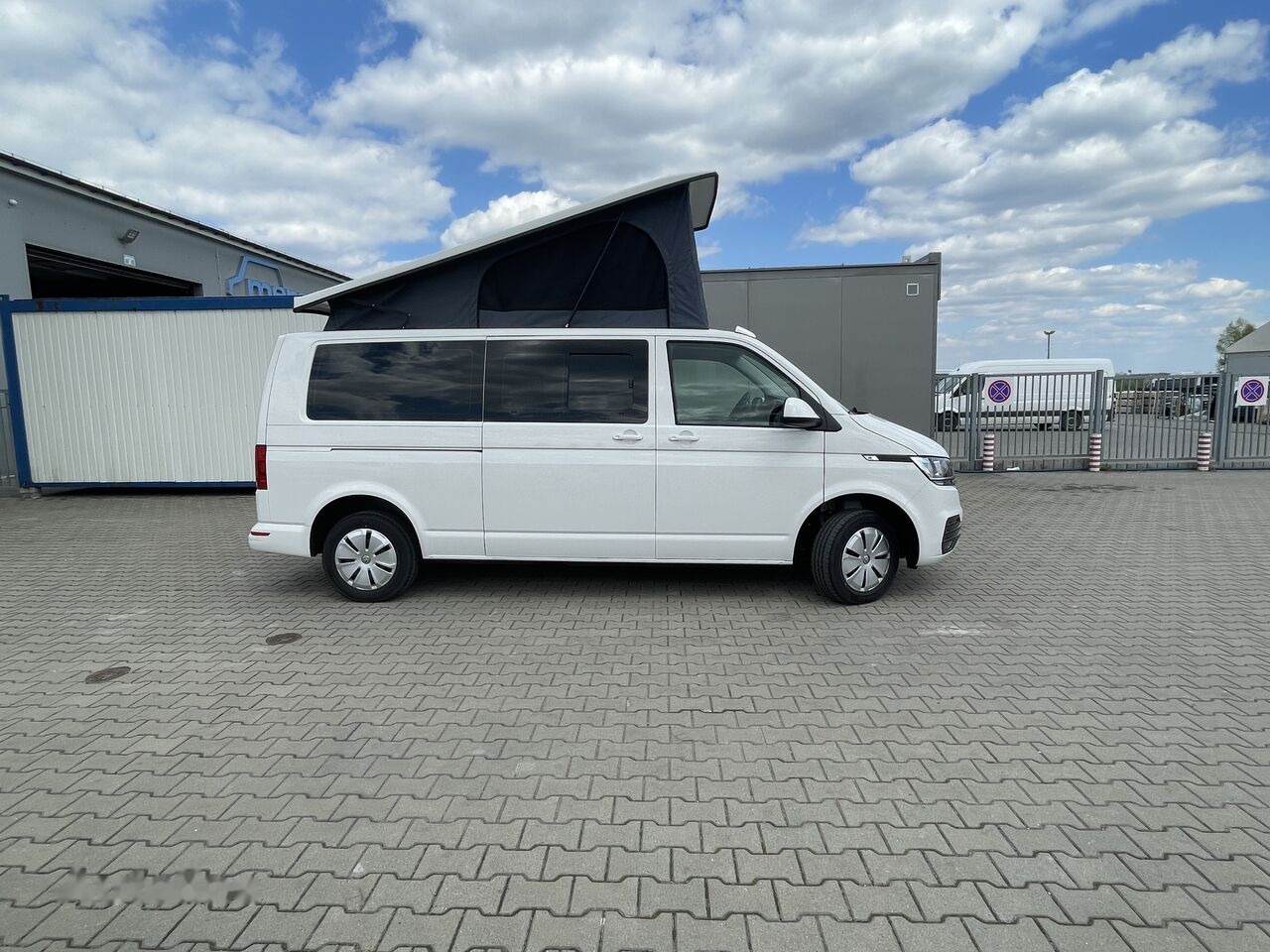 Volkswagen T6 MERCUS CAMPER CALIFORNIA - Fourgon aménagé: photos 2 Volkswagen T6 MERCUS CAMPER CALIFORNIA - Fourgon aménagé: photos 2