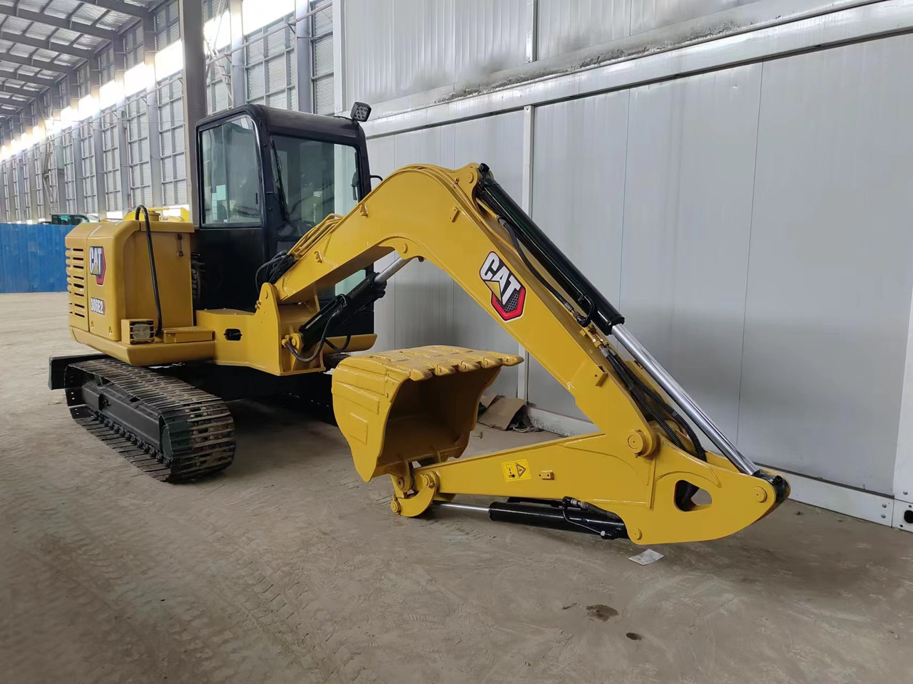 CATERPILLAR 306E2 - Mini pelle: photos 1 CATERPILLAR 306E2 - Mini pelle: photos 1