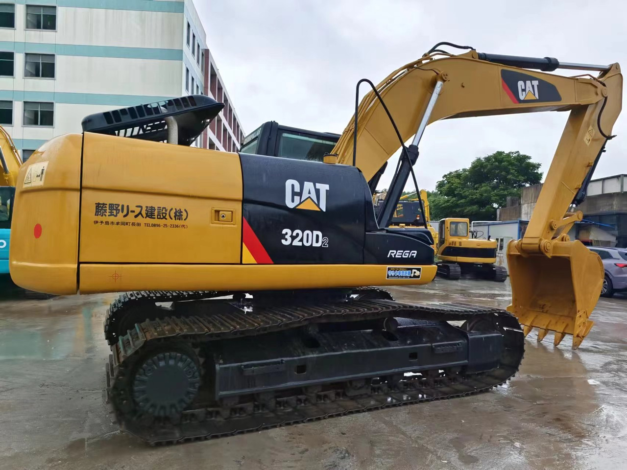 CATERPILLAR 320D - Pelle sur chenille: photos 2 CATERPILLAR 320D - Pelle sur chenille: photos 2