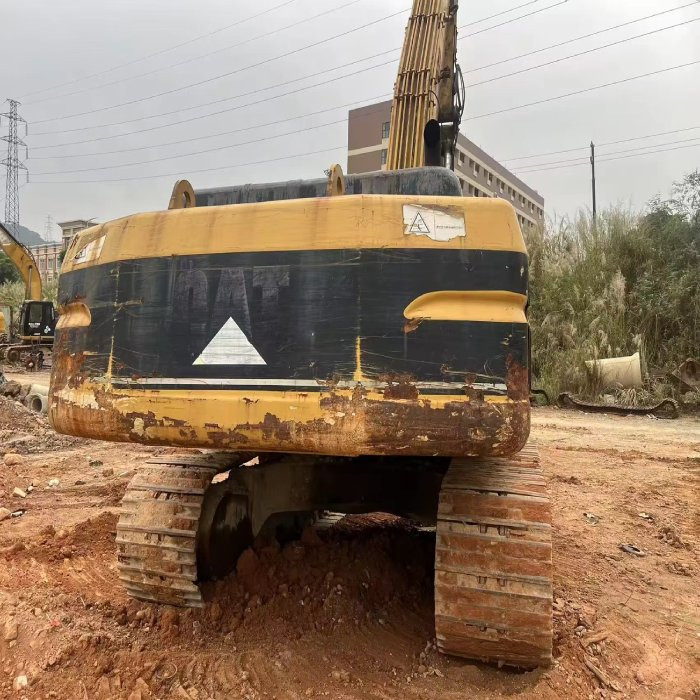 CATERPILLAR 330BL - Pelle sur chenille: photos 4 CATERPILLAR 330BL - Pelle sur chenille: photos 4