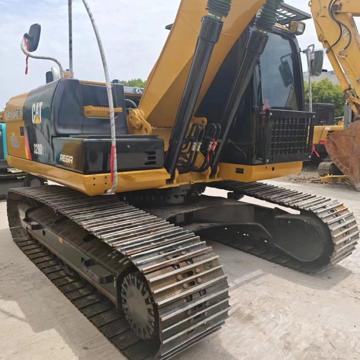 CATERPILLAR CAT 320DL Japan caterpillar brand new - Pelle sur chenille: photos 4 CATERPILLAR CAT 320DL Japan caterpillar brand new - Pelle sur chenille: photos 4