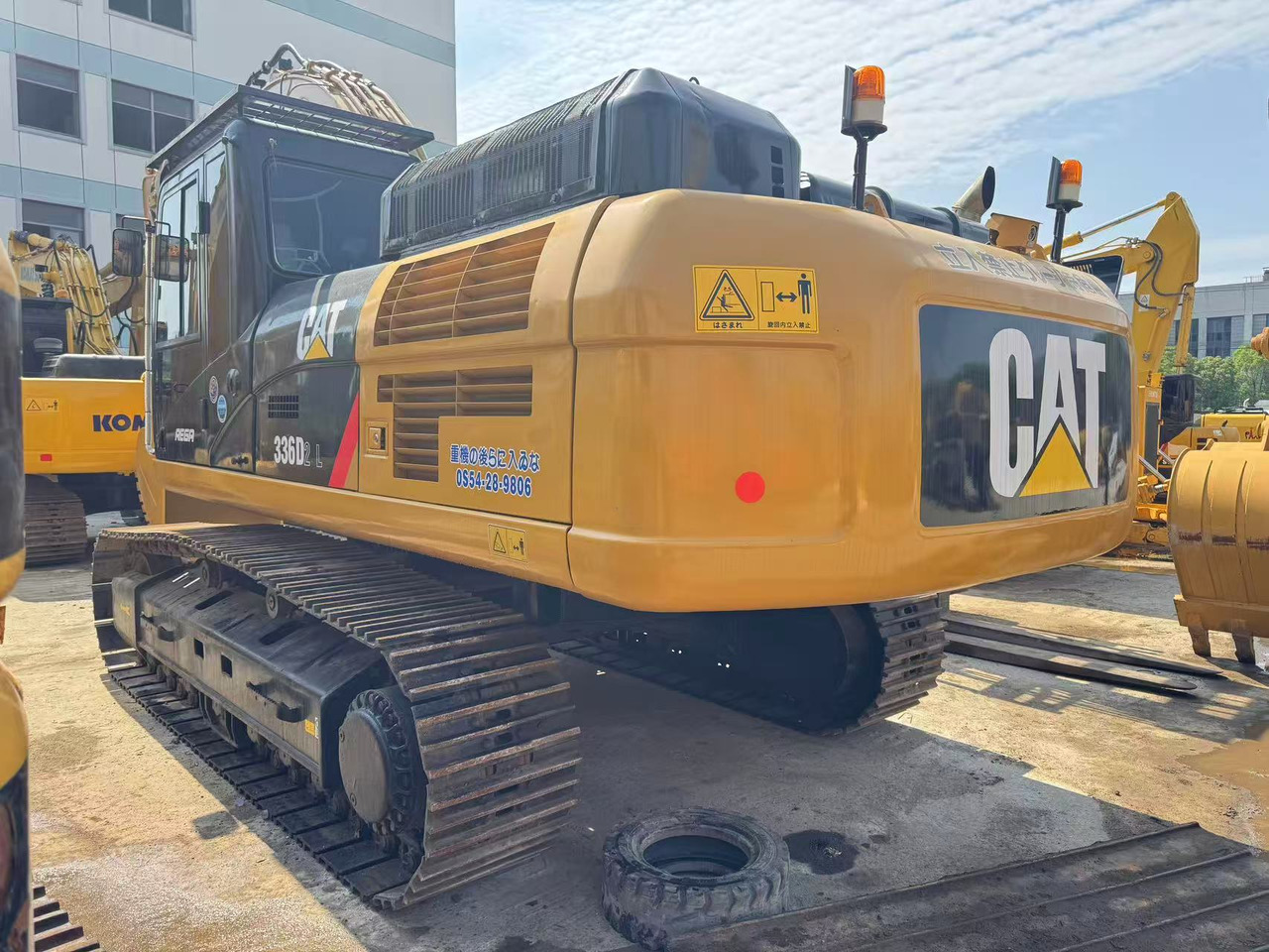 CATERPILLAR CAT 336 336D2 - Pelle sur chenille: photos 2 CATERPILLAR CAT 336 336D2 - Pelle sur chenille: photos 2