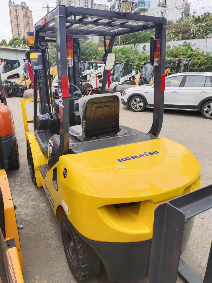 Chariot élévateur diesel KOMATSU FD30 FD50 FD70 Japanese diesel forklift: photos 7