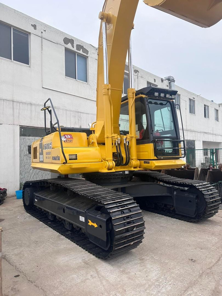 KOMATSU PC300-8 - Pelle sur chenille: photos 2 KOMATSU PC300-8 - Pelle sur chenille: photos 2