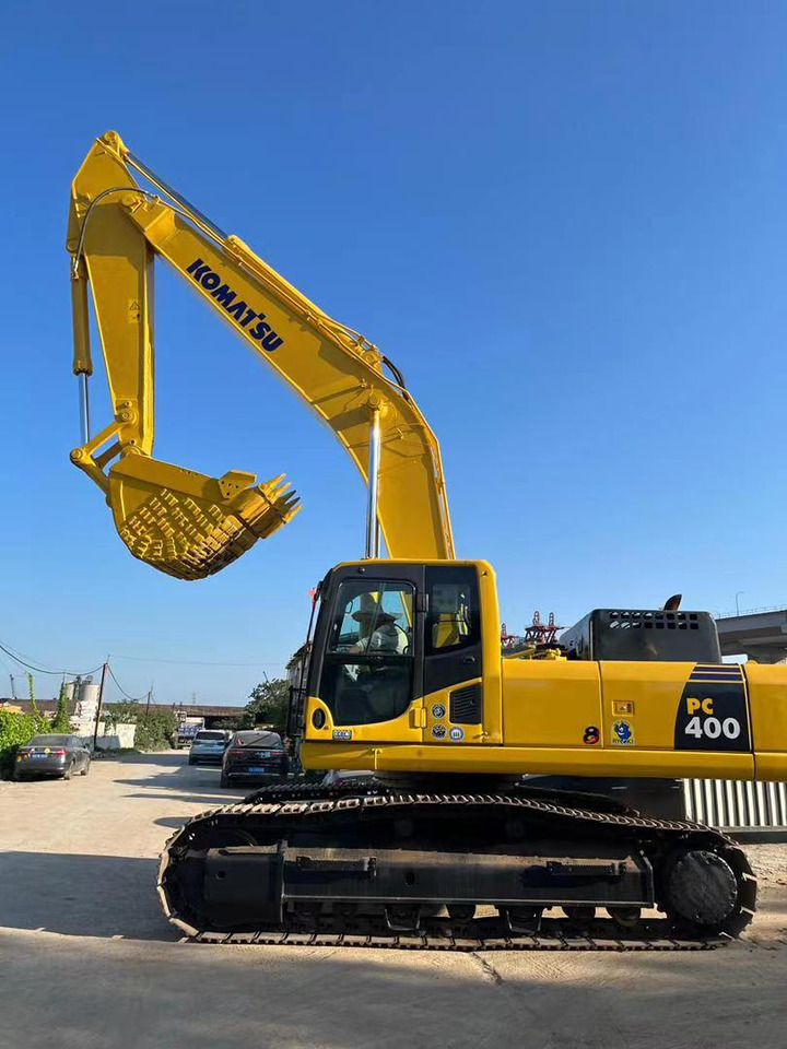 KOMATSU PC400-8 - Pelle sur chenille: photos 2 KOMATSU PC400-8 - Pelle sur chenille: photos 2