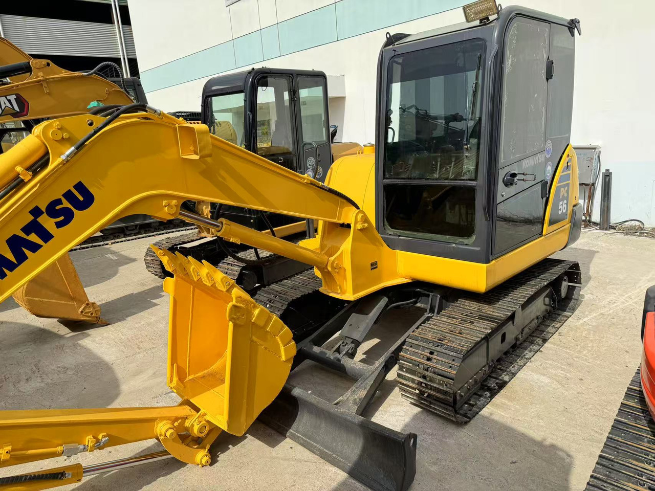 KOMATSU PC56-7 - Mini pelle: photos 2 KOMATSU PC56-7 - Mini pelle: photos 2