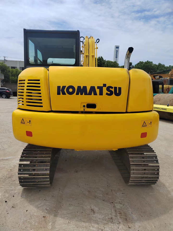 KOMATSU PC70-8 - Pelle sur chenille: photos 3 KOMATSU PC70-8 - Pelle sur chenille: photos 3