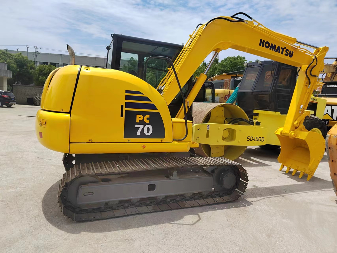 KOMATSU PC70-8 - Pelle sur chenille: photos 2 KOMATSU PC70-8 - Pelle sur chenille: photos 2