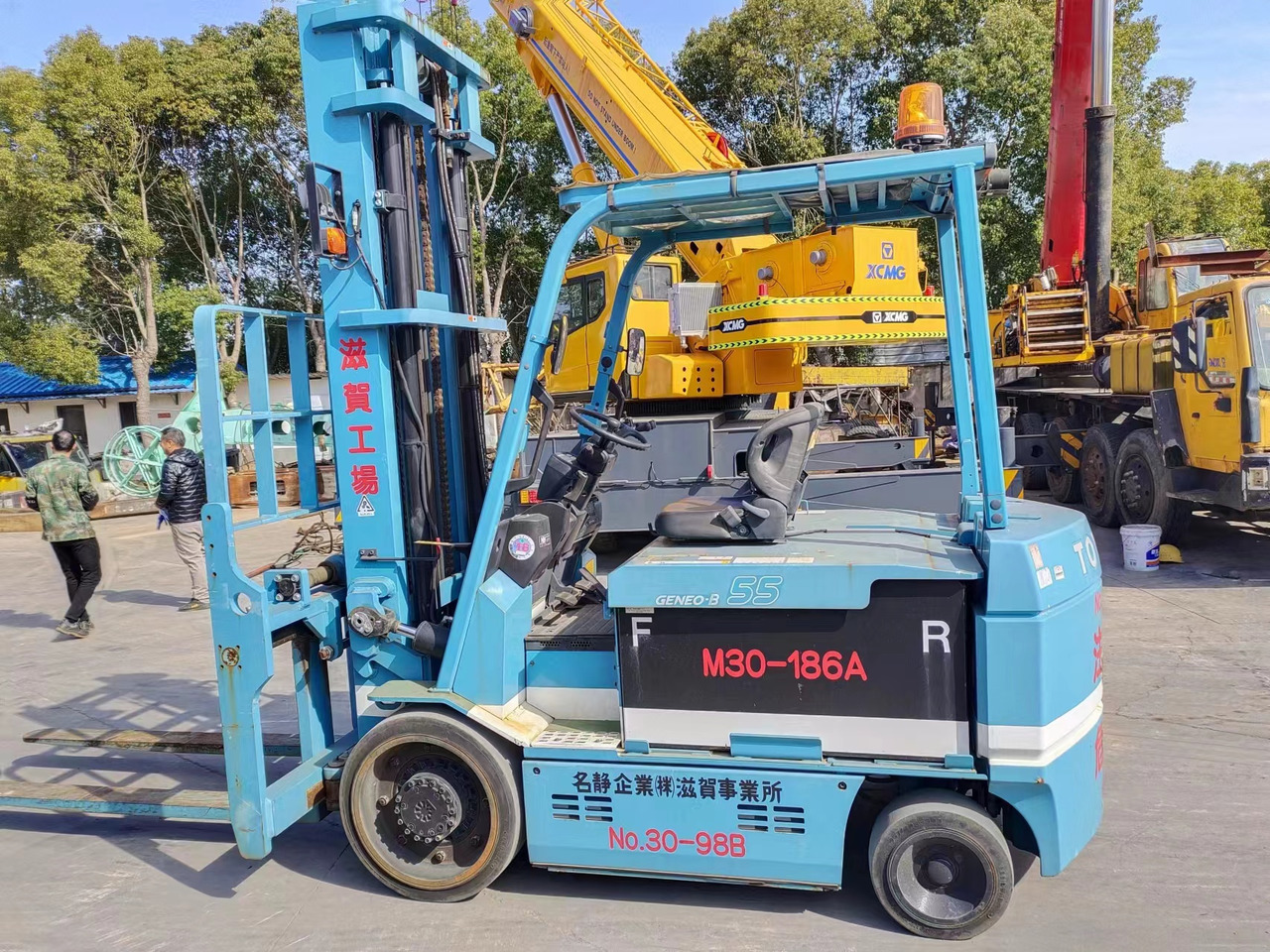 TOYOTA 7FBCU55 electric forklift from Japan original - Chariot élévateur électrique: photos 1 TOYOTA 7FBCU55 electric forklift from Japan original - Chariot élévateur électrique: photos 1