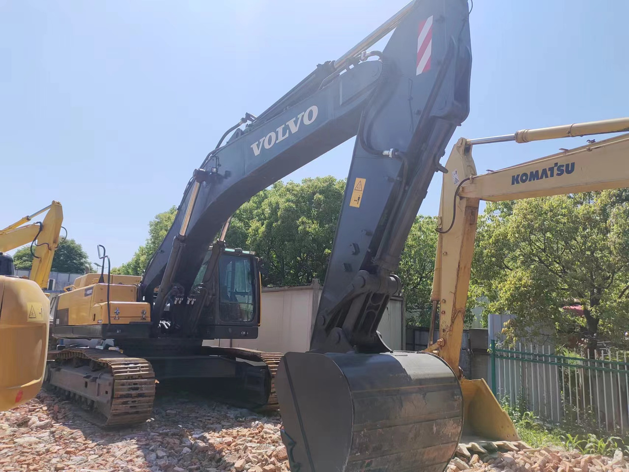 VOLVO EC480DL - Pelle sur chenille: photos 1 VOLVO EC480DL - Pelle sur chenille: photos 1