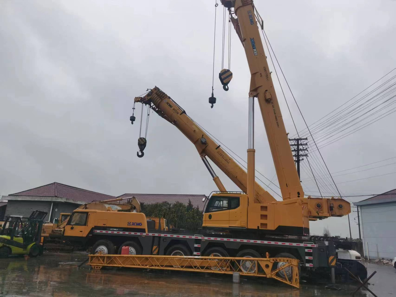 XCMG QY100K - Grue mobile: photos 3 XCMG QY100K - Grue mobile: photos 3