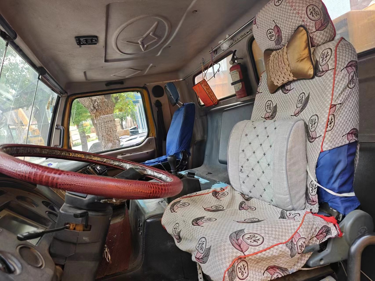 XCMG QY130K - Grue mobile: photos 4 XCMG QY130K - Grue mobile: photos 4