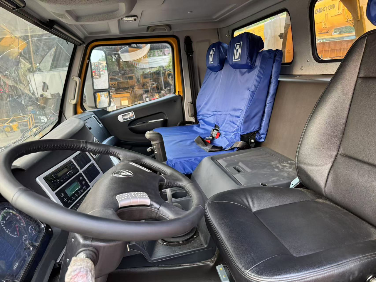 XCMG QY70K - Grue mobile: photos 3 XCMG QY70K - Grue mobile: photos 3