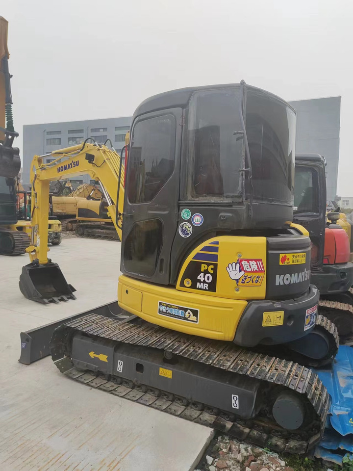 Komatsu pc40 - Mini pelle: photos 3 Komatsu pc40 - Mini pelle: photos 3