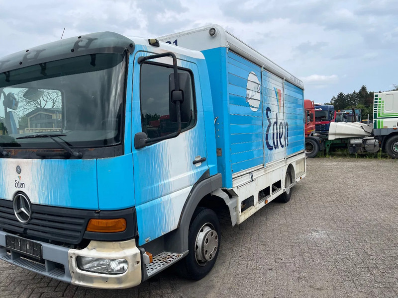 Mercedes-Benz Atego 1017 Box Truck - Camion fourgon: photos 3 Mercedes-Benz Atego 1017 Box Truck - Camion fourgon: photos 3