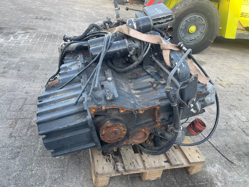 Renault Magnum 440 - Moteur pour Camion: photos 3 Renault Magnum 440 - Moteur pour Camion: photos 3