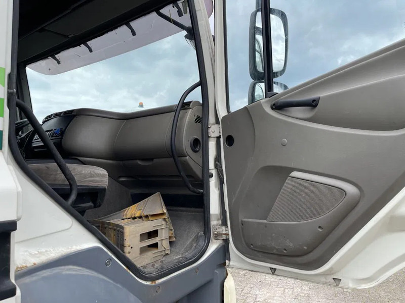 Tracteur routier DAF CF 85.460 Tractor unit: photos 14