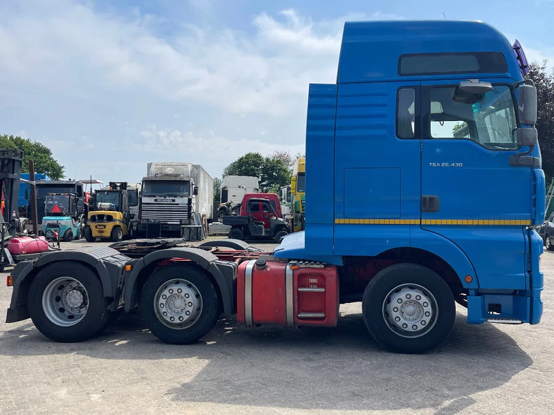 MAN TGA 26.430 TRACTOR UNIT - Tracteur routier: photos 4 MAN TGA 26.430 TRACTOR UNIT - Tracteur routier: photos 4