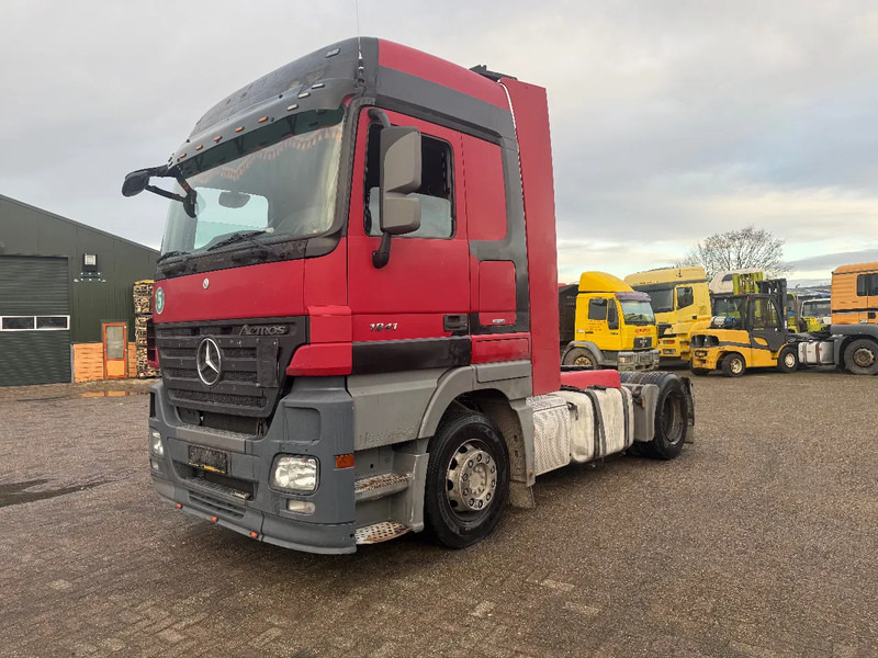 Mercedes-Benz Actros 1841 Tractor unit - Tracteur routier: photos 2 Mercedes-Benz Actros 1841 Tractor unit - Tracteur routier: photos 2