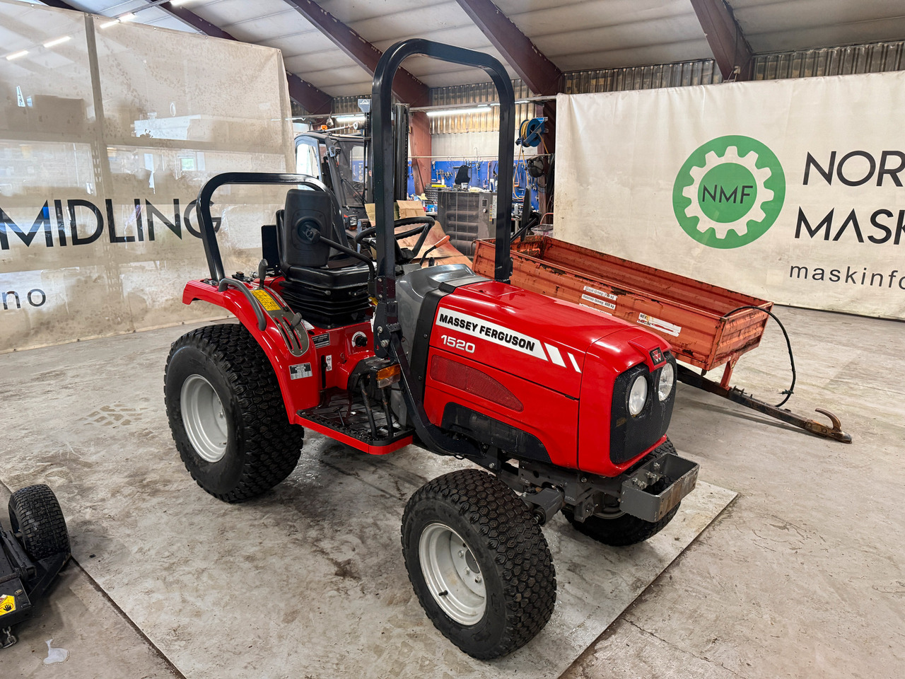 Massey Ferguson 1520 #MVA FRI# - Tracteur agricole: photos 3 Massey Ferguson 1520 #MVA FRI# - Tracteur agricole: photos 3