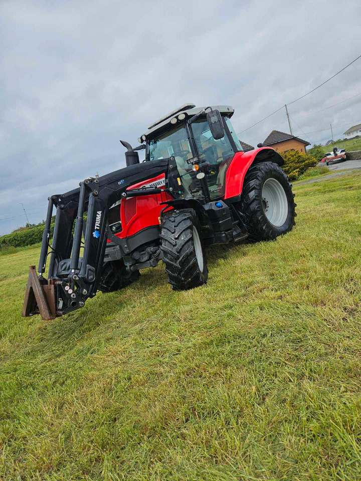 Massey Ferguson 6715S Dyna VT - Tracteur agricole: photos 2 Massey Ferguson 6715S Dyna VT - Tracteur agricole: photos 2