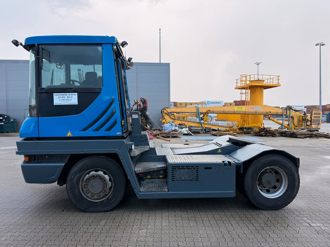 Terberg RT223 4x4 - Tracteur portuaire: photos 3 Terberg RT223 4x4 - Tracteur portuaire: photos 3