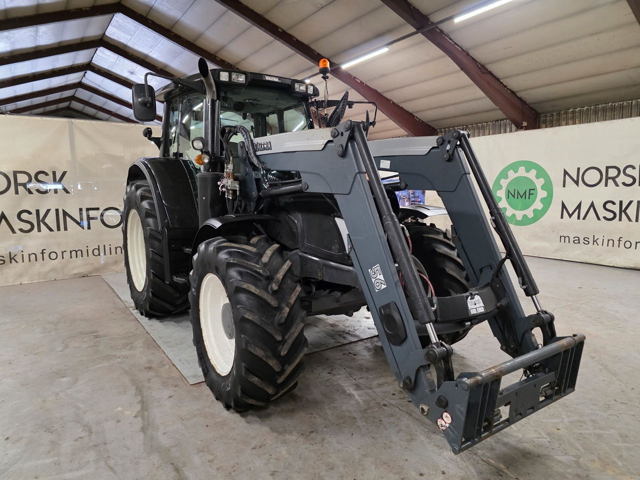Crédit-bail  Valtra N163 Direct Valtra N163 Direct: photos 7