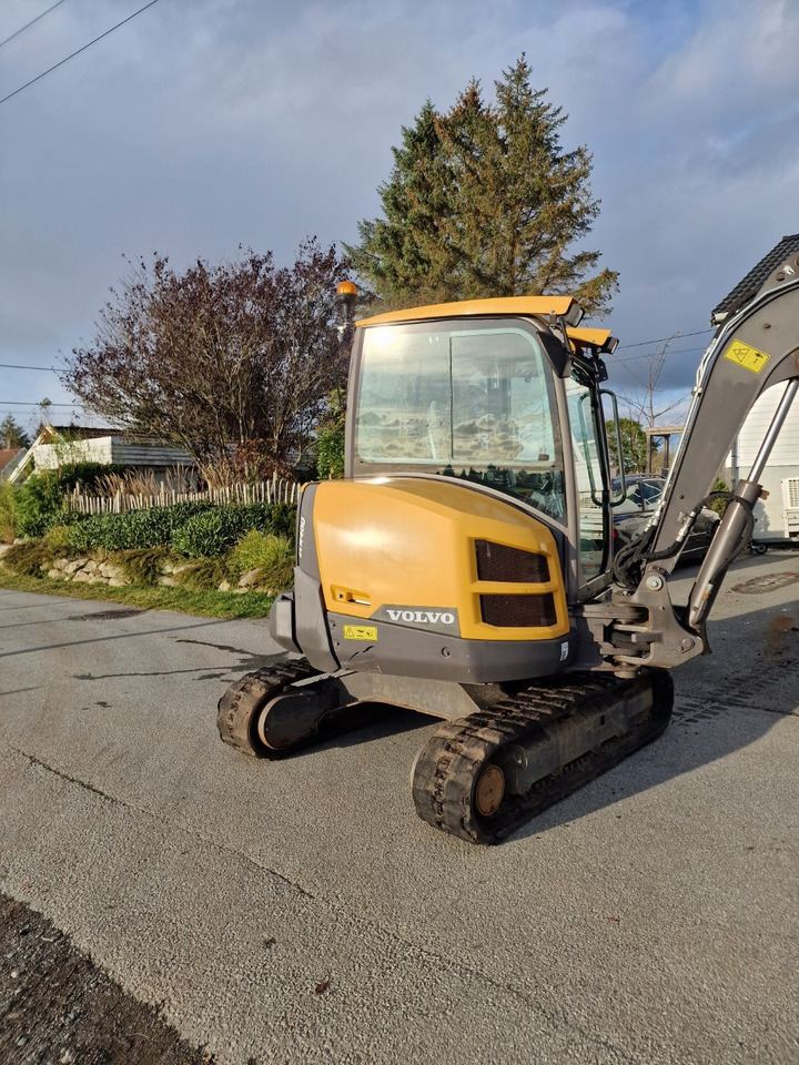Volvo ECR40D MVA FRI - Mini pelle: photos 3 Volvo ECR40D MVA FRI - Mini pelle: photos 3