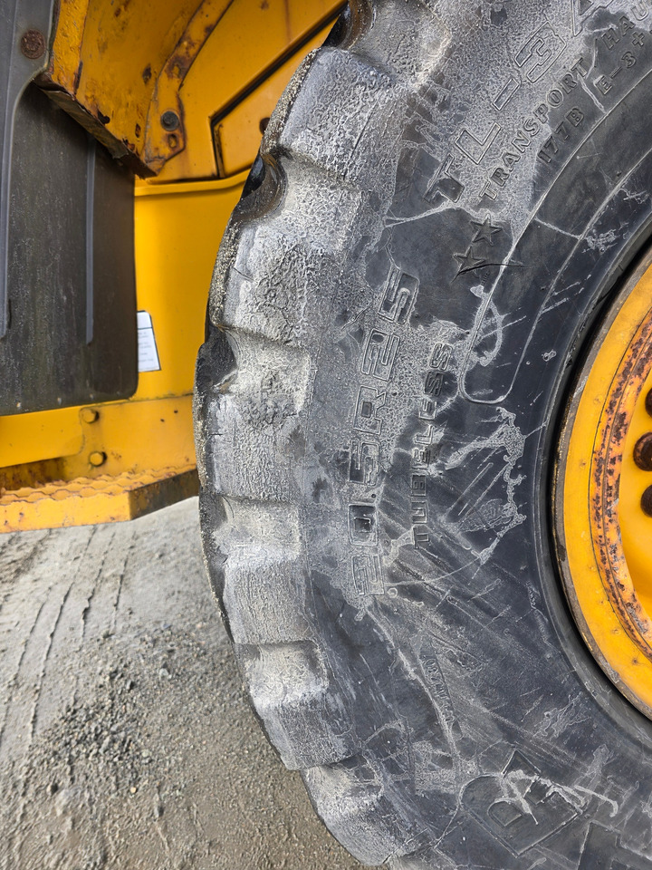 Chargeuse sur pneus Volvo L90E: photos 11