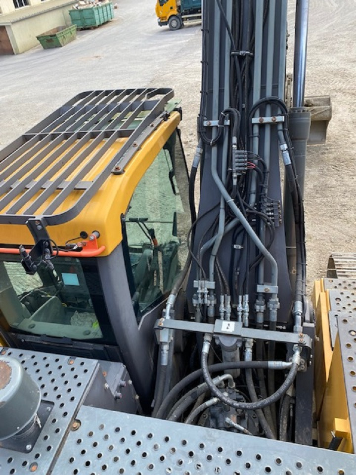 VOLVO EC250EL - Pelle de démolition: photos 4 VOLVO EC250EL - Pelle de démolition: photos 4